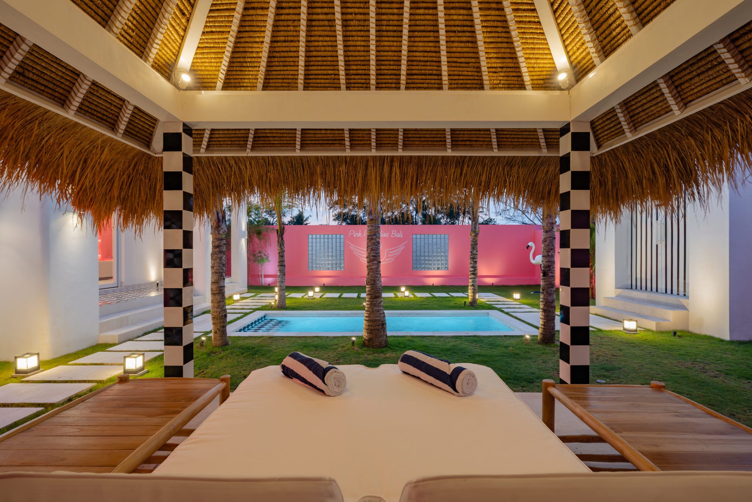 Pink Paradise — luxury villa in Kedungu · Tabanan, photo 3
